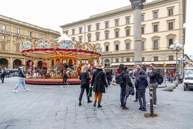 Florence by Night Guided Walking Tour:Duomo Old Bridge & All Must-See Highlights - Overview of the Florence Tour