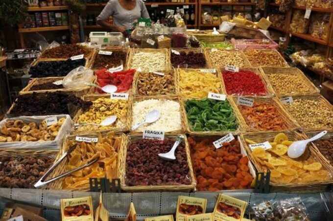 Florence Central Market Food Tour - Private Tour - Accessibility and Group Size