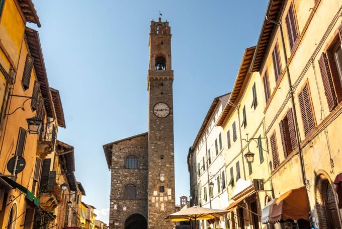 Florence: Chianti, Montalcino & Montepulciano Private Tour - Experience Wine and Olive Oil Tastings
