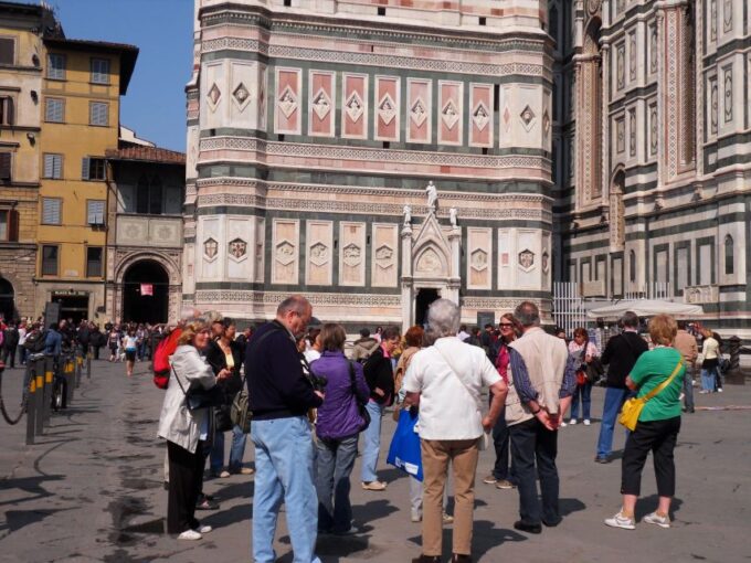 Florence: City Walk to the Most Famous Historical Monuments - Frequently Asked Questions