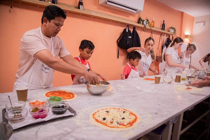Florence Cooking Class: Learn How to Make Gelato and Pizza - Meeting and Pickup Information