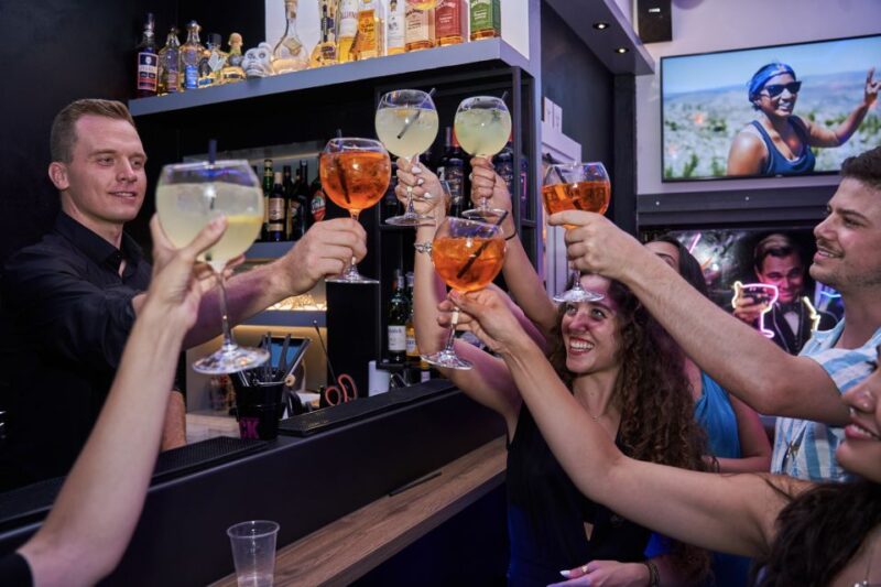 Florence: Dark History Walking Tour With Bar Stops - Experience Highlights