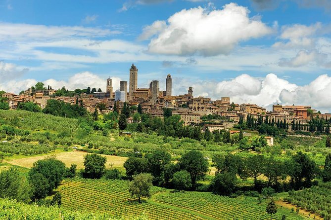 Florence Day Trip: Pisa, San Gimignano, and Siena With Lunch - Visiting the Leaning Tower of Pisa