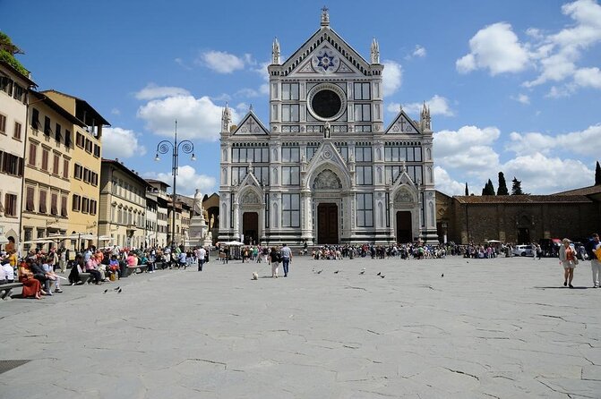 Florence Eco Tour by Electric Golf Cart - Meeting and Pickup