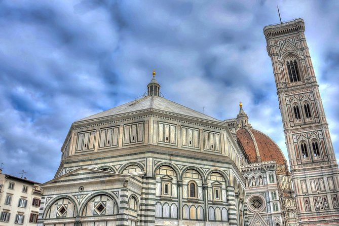 Florence Experience Tour for Families: Discovering Leonardo Da Vinci - Visiting the Santa Croce Basilica