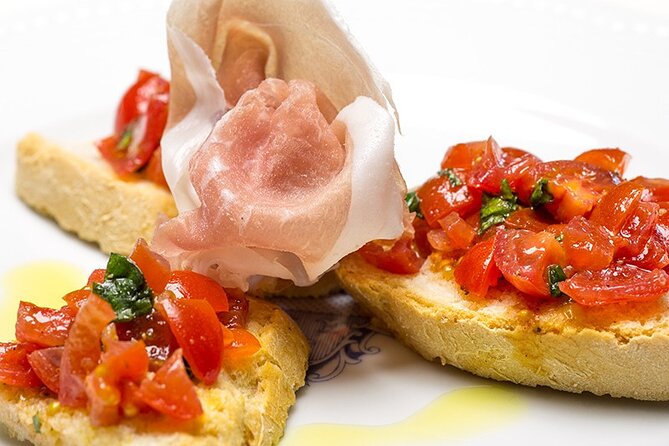 Florence Full Day Tour With Taste of Local Products - Experiencing Artisanal Craftsmanship