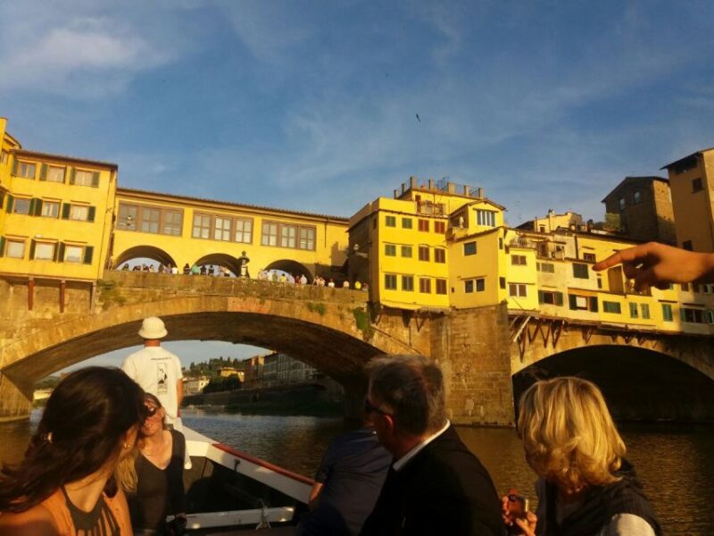 Florence: Gondola Boat Tour With Wine or Coffee and Snack - Key Points