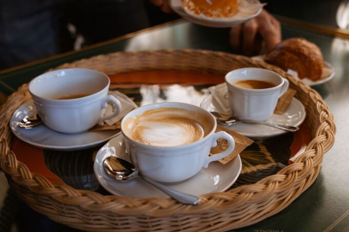 Florence: Guided Food Tour With Santambrogio Market Visit - Discover Hidden Eateries and Makers