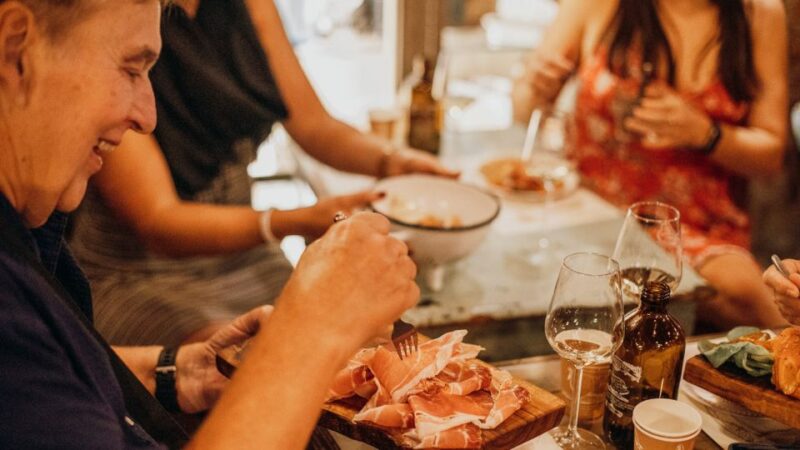 Florence: Guided Food & Wine Tour in Oltrarno Neighborhood - Key Points