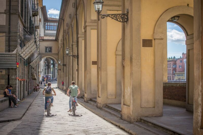Florence: Guided Tour by Bike With Gelato Tasting - Meeting Point and Important Information