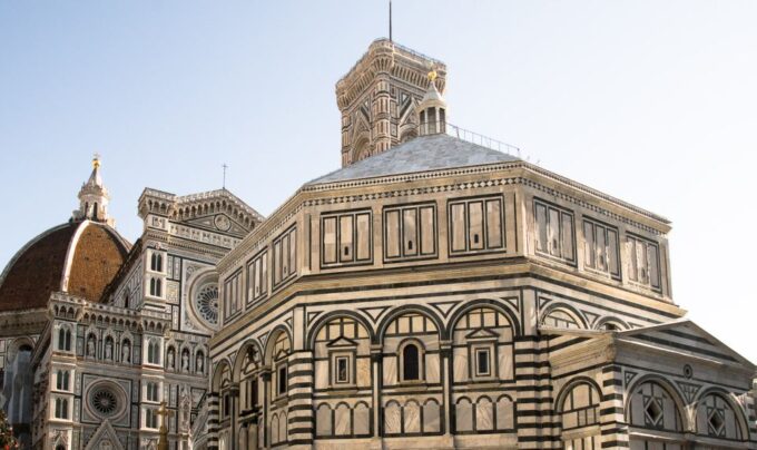 Florence: Guided Walking Tour With Fiorentina Steak Dinner - Discovering Culinary Traditions
