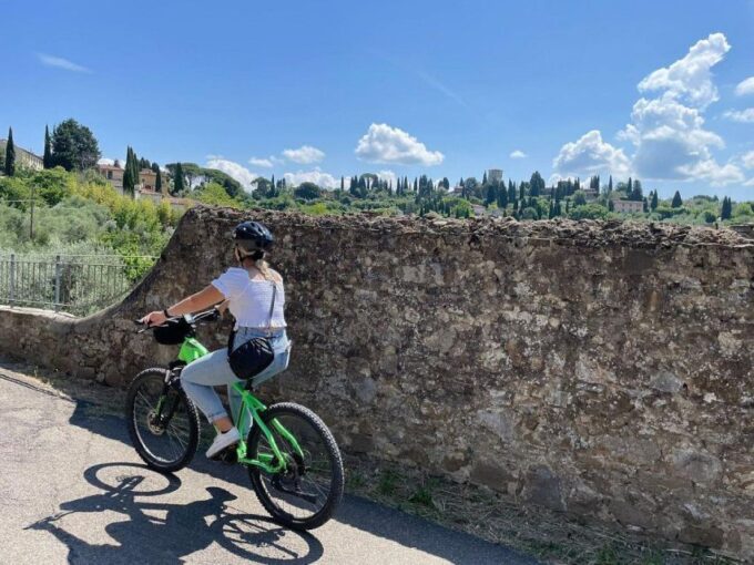 Florence: Half-Day Tuscan Countryside E-Bike Tour With Wine - Tasting Local Delicacies