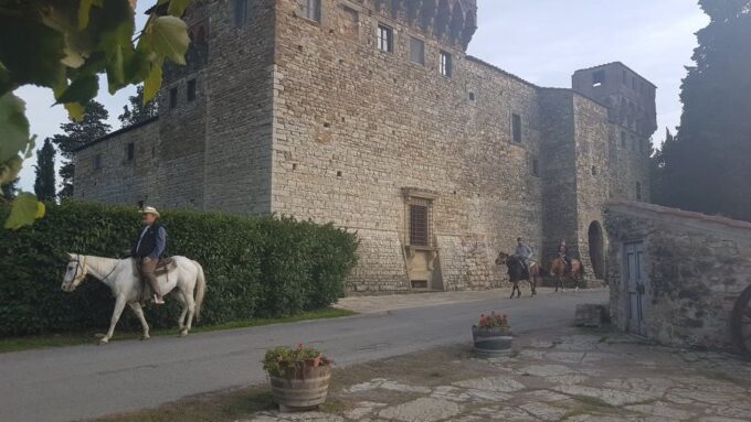 Florence: Horse Ride 3h and Wine Tasting&Lunch at a Castle - Important Considerations