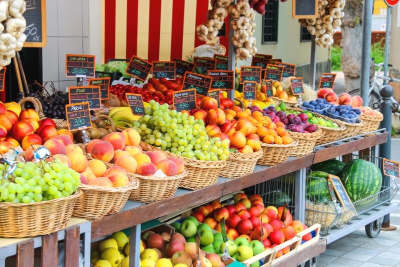 Florence: Market and Cooking Class at a Locals Home - Personalized Workstations