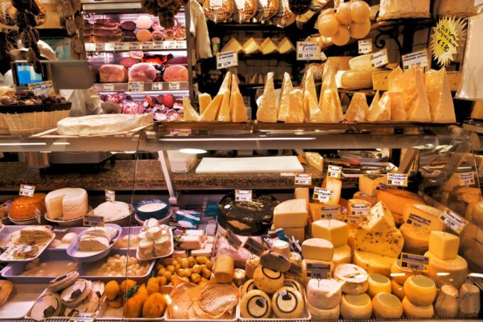 Florence: Market and Cooking Class at a Locals Home - Frequently Asked Questions