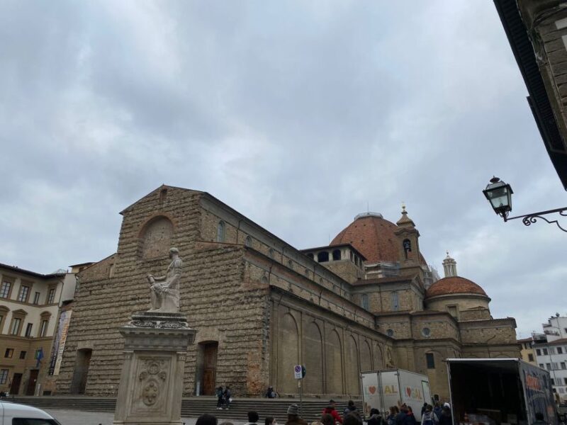 Florence: Medici Family History Tour - Tour Features and Amenities