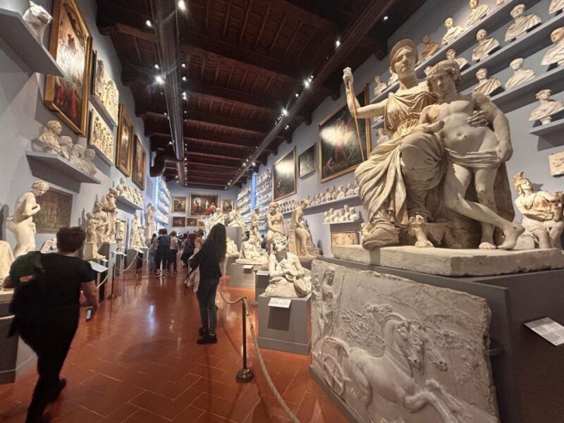 Florence: Michelangelos David Entrance Ticket and Audio App - Overview of the Accademia Gallery Experience