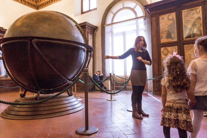 Florence: Palazzo Vecchio Guided Tour - Overview of the Palazzo Vecchio