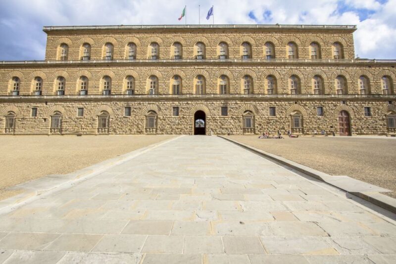 Florence: Pitti Palace Entry Ticket and Guided Walking Tour - Tour Details