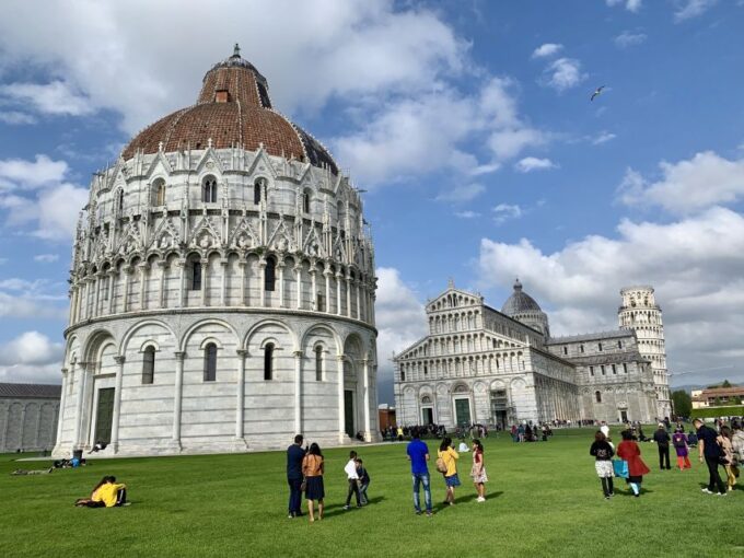 Florence: Private Round-Trip Transfer to Pisa - Frequently Asked Questions