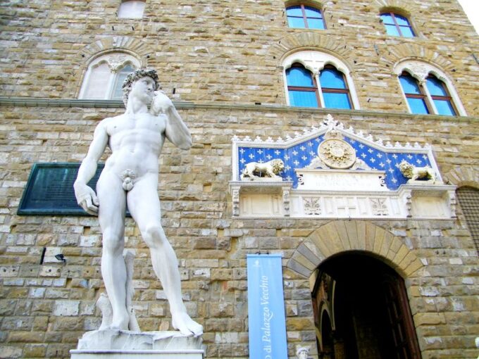 Florence: Private Walking Tour & Piazza Della Signoria - Guided Tour Experience