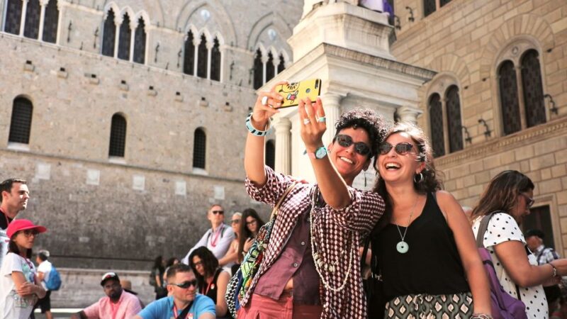 Florence: S. Gimignano, Siena, Chianti & Wine Tasting Lunch - Chianti Winery Experience