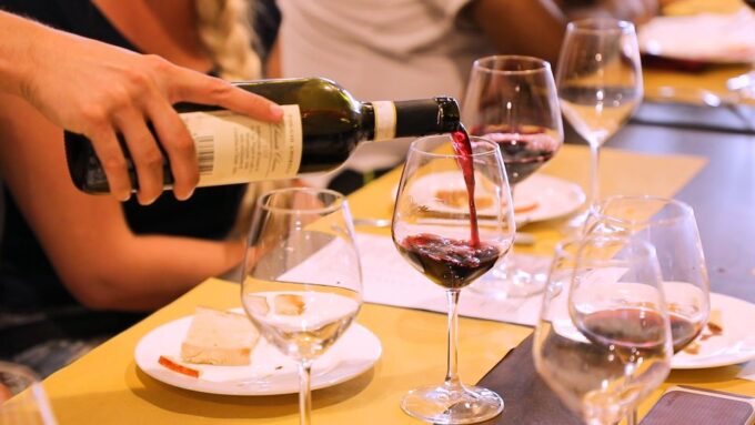 Florence: S. Gimignano, Siena, Chianti & Wine Tasting Lunch - Frequently Asked Questions