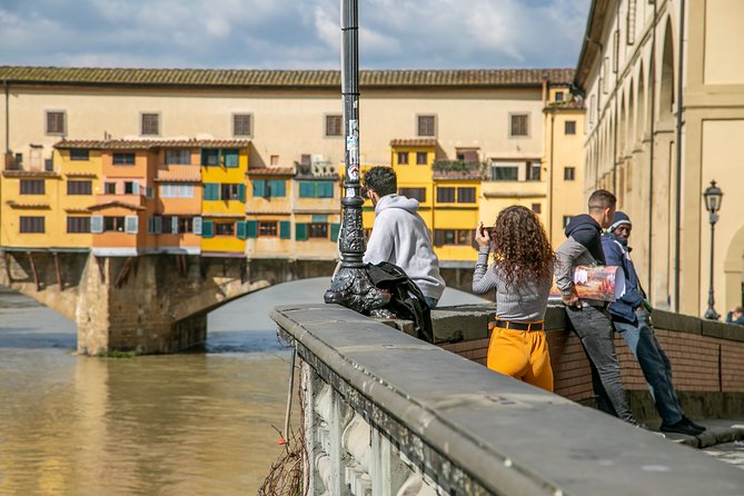 Florence Sightseeing Walking Tour With a Local Guide - Duration and Group Size