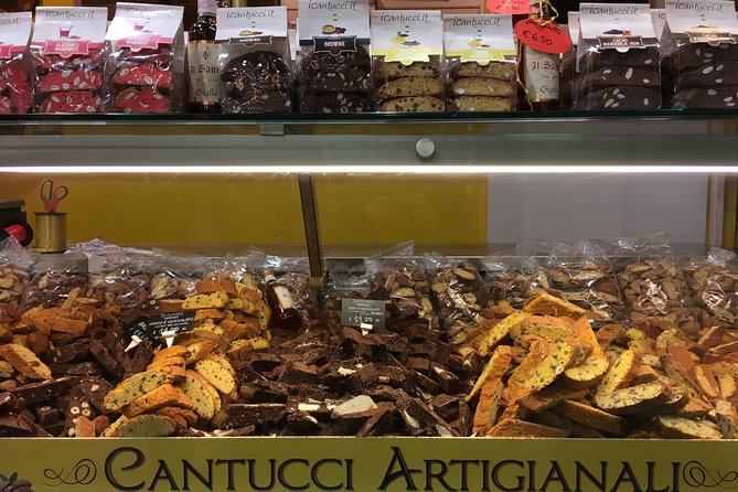 Florence Street Food Tour and Sightseeing With Central Market - Exploring the Mercato Centrale