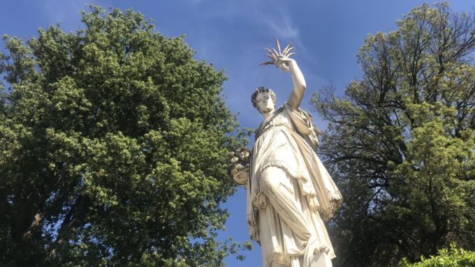 Florence: Uffizi, Pitti, Boboli and 8 Attractions 5-Day Pass - Exploring the Pitti Palace