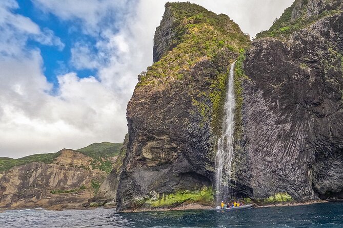 Flores Boat Tours - Tour Schedule