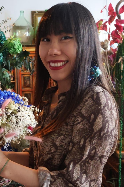 Flower Arrangement Workshop - Floral Design Art