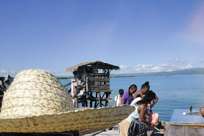 Floyds Pelican Bar and Lovers Leap Day Tour - Inclusions