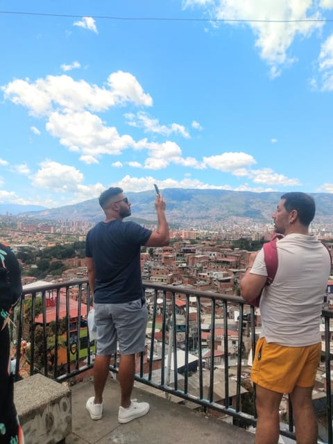 Fly Over Medellín in the Metro Cable Ride, Downtown and Communes. - Itinerary Highlights