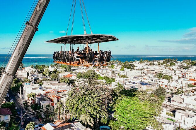 FlyDining: 4 Courses Dinner with City Lights & Ocean Breeze - Safety and Comfort