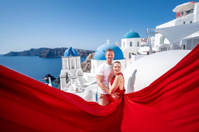 Flying Dress Dream Photoshoot Santorini - Dress Assistance and Effect