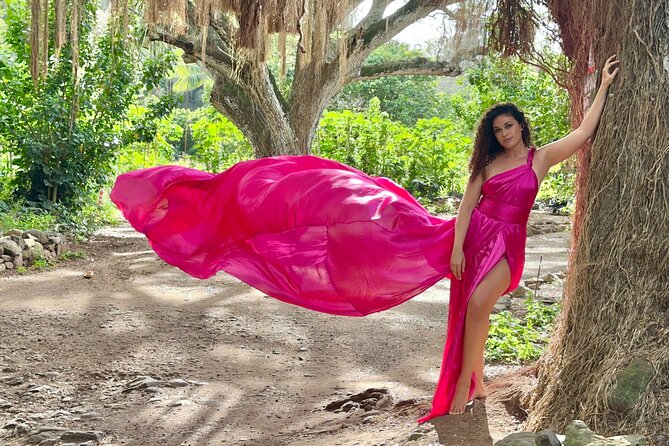 Flying Dress Photo Shoot in Maui - Talented Photographer Captures Moments