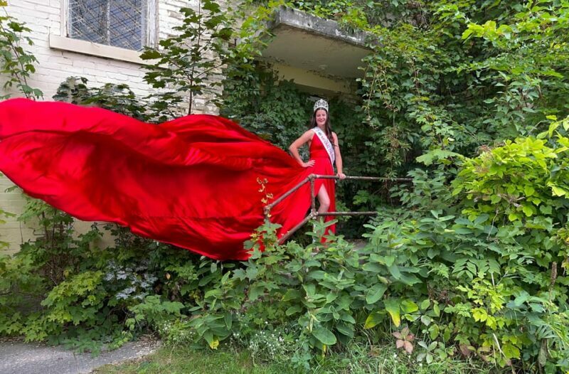 Flying Dress Photo Shoot Traverse City & Surrounding Areas - The Sum Up