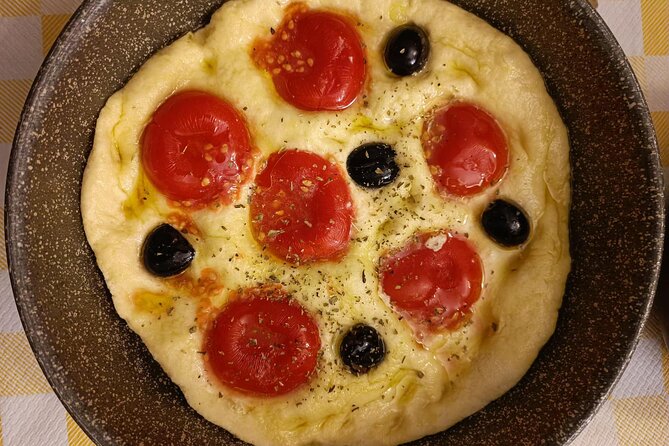 Focaccia and Tiramisu Cooking Class in Lecce - Key Points