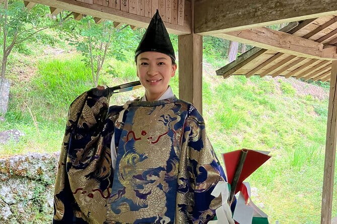 Folklore of KAGURA - Mythological Deities and Figures