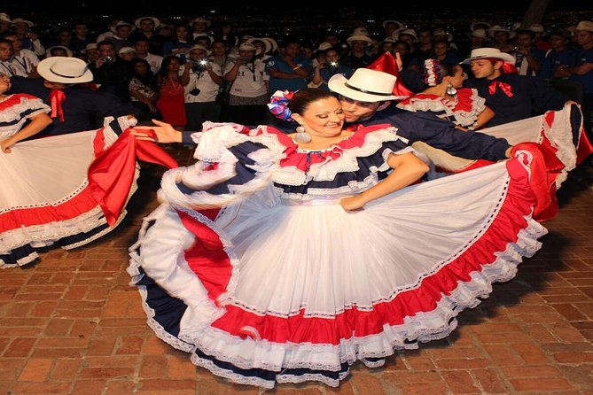 Folkloric Night at Mirador Ram Luna - Live Music and Folk Dances