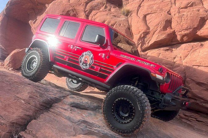 Follow Along and Ride Along Off Road Jeep Tours in Moab Utah - Why It’s a Good Deal — or Not