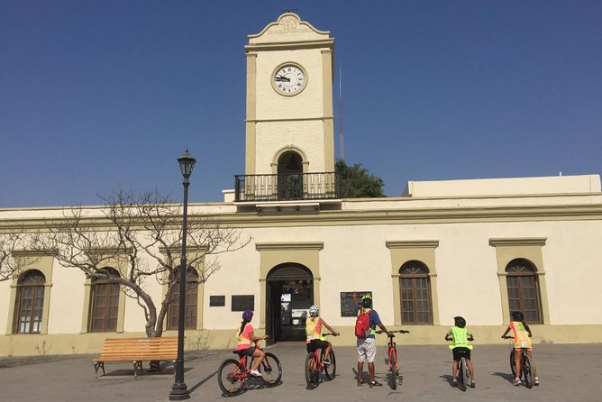 Following the Bike Lane, Discover the Main Attractions of San José Del Cabo - Strolling the Main Square