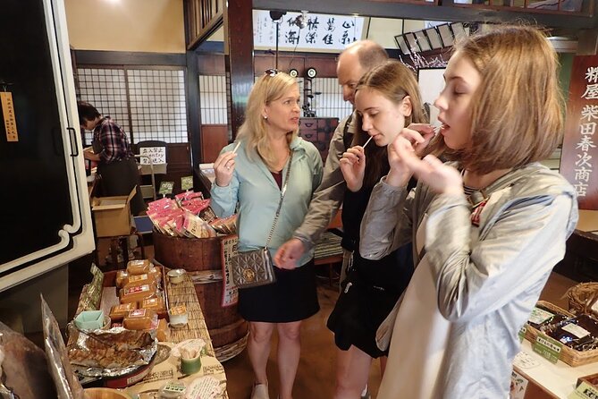 Food and Culture Walk in Takayama - Tour Duration and Pace