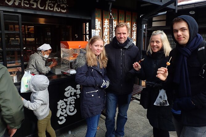 Food and Culture Walk in Takayama - Group Size and Accessibility