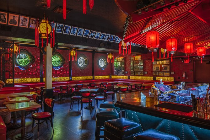 Food and Drink Tasting at the Historic Formosa Cafe - What to Expect During the Experience