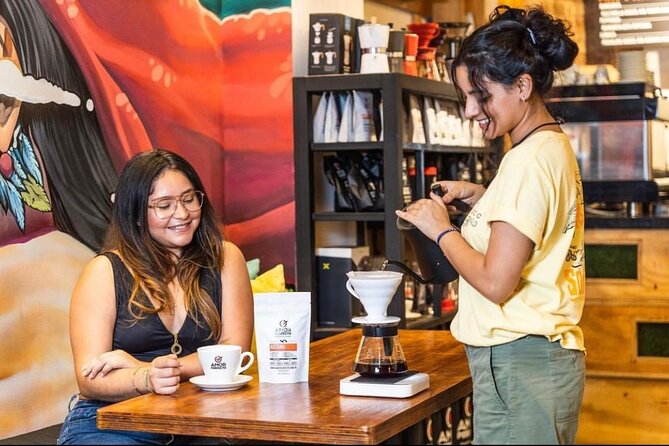 Food and Drinks Hopping Tour in Panama City - Key Points