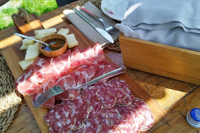 Food and Wine Tasting of Valtenesi and Lugana - Tour of Vineyard and Cellar