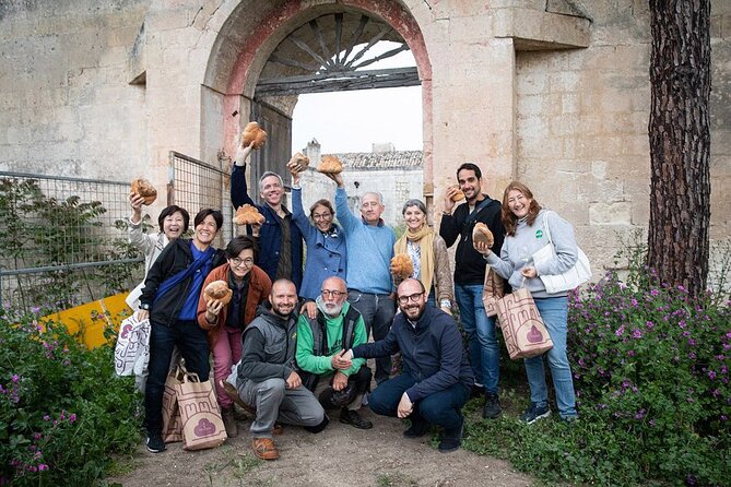 Food and Wine Tour Between the Patriarchs Olives and the Oil Temples - Hosts Response to Criticism