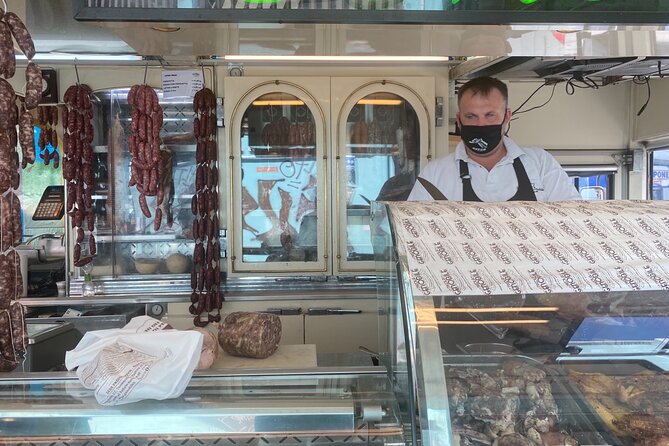 Food and Wine Tour of Pescara Vecchia on Foot - Traveler Feedback and Experiences